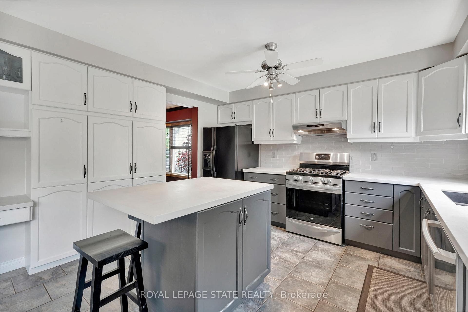 36 Springfield Boulevard photo 7