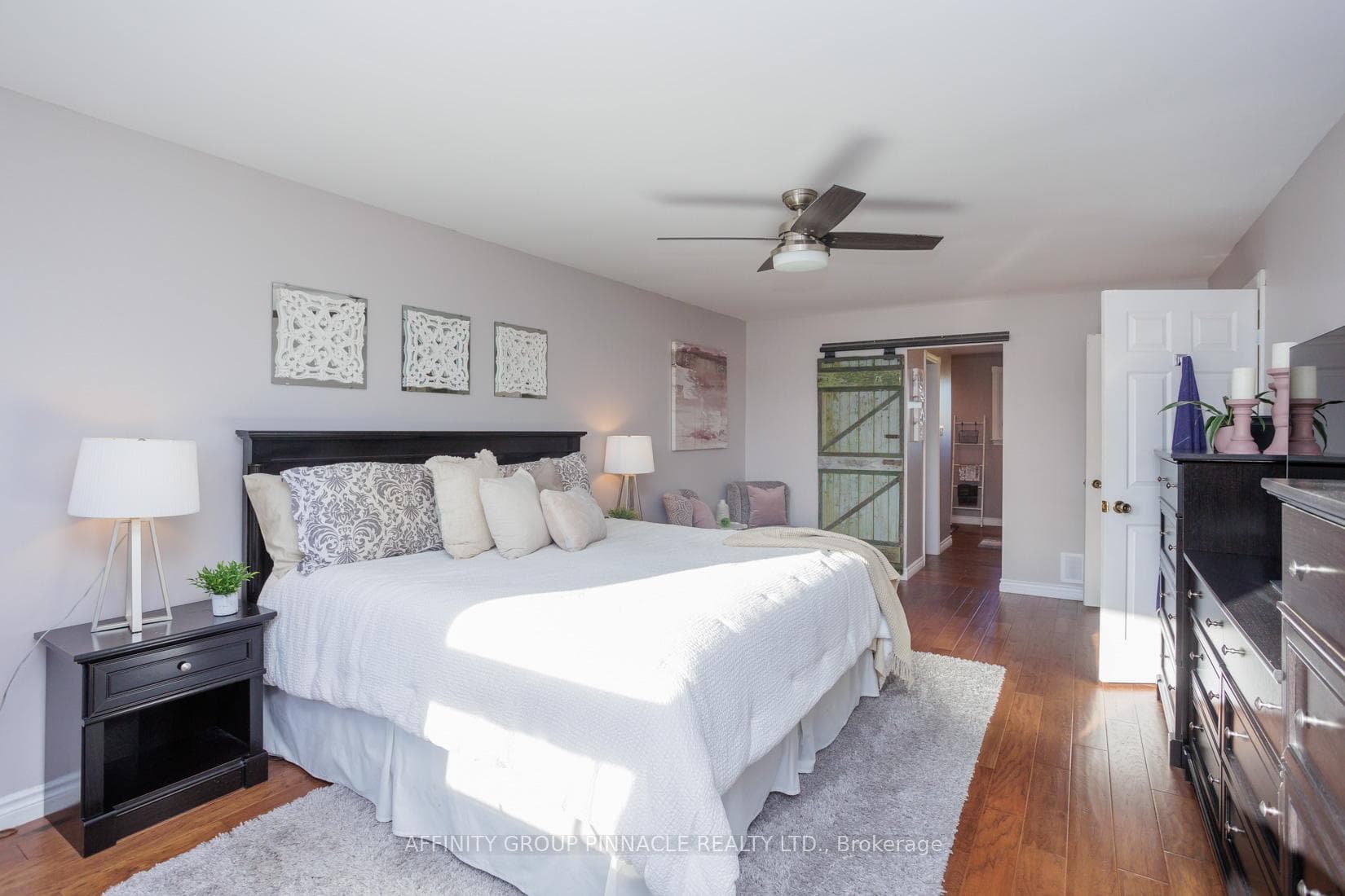 143 Sanderling Crescent photo 26