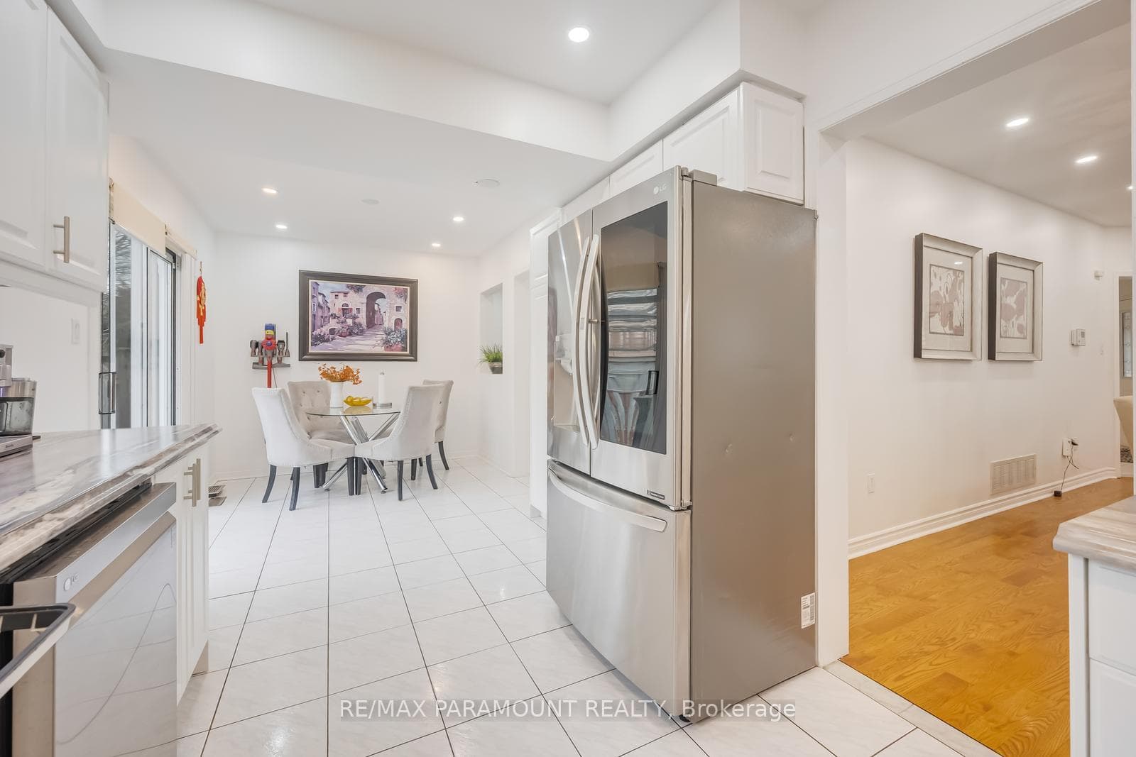 6371 Ormindale Way photo 14