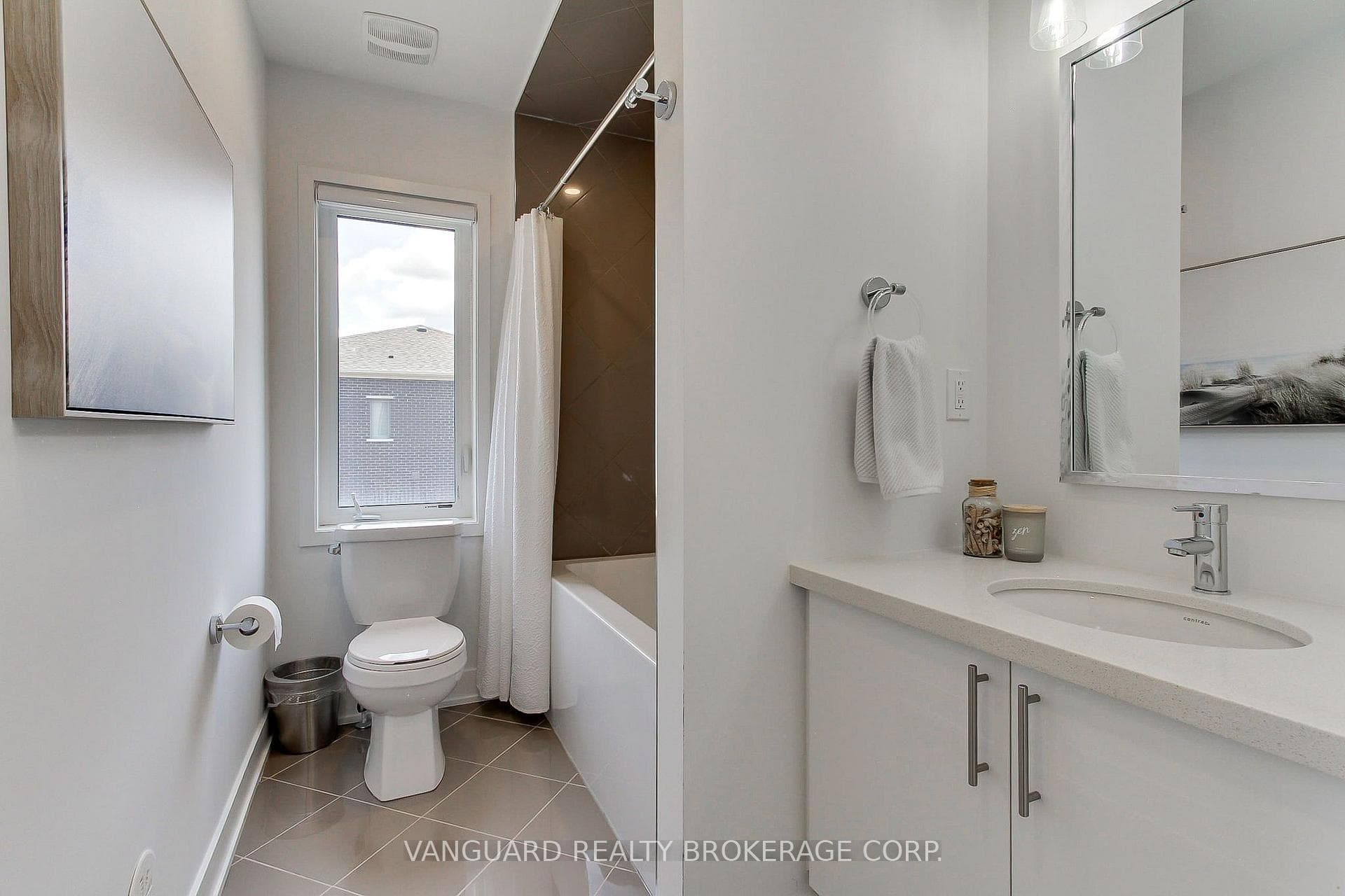 146 Landsbridge Street photo 25