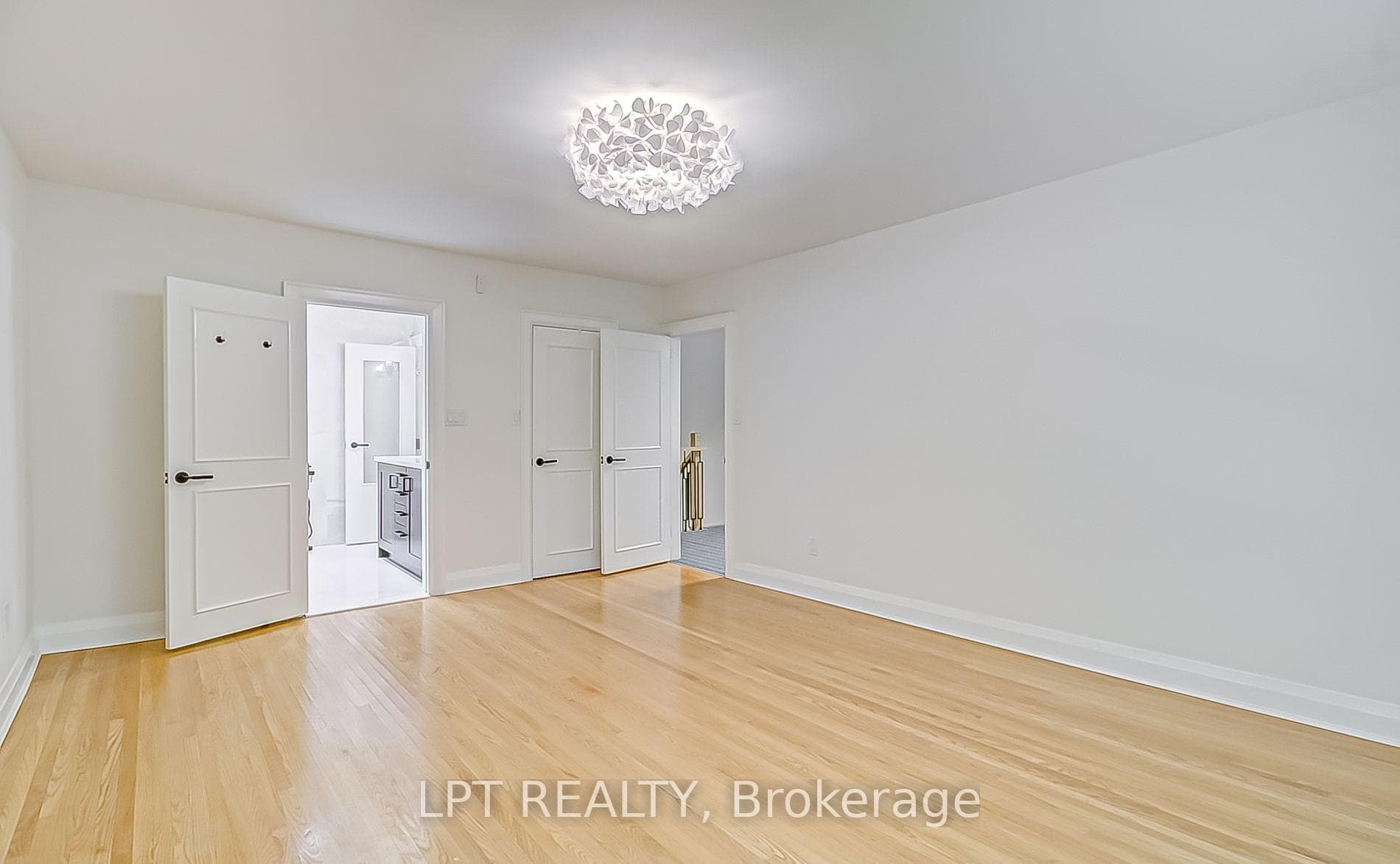 47 Waterloo Avenue photo 24