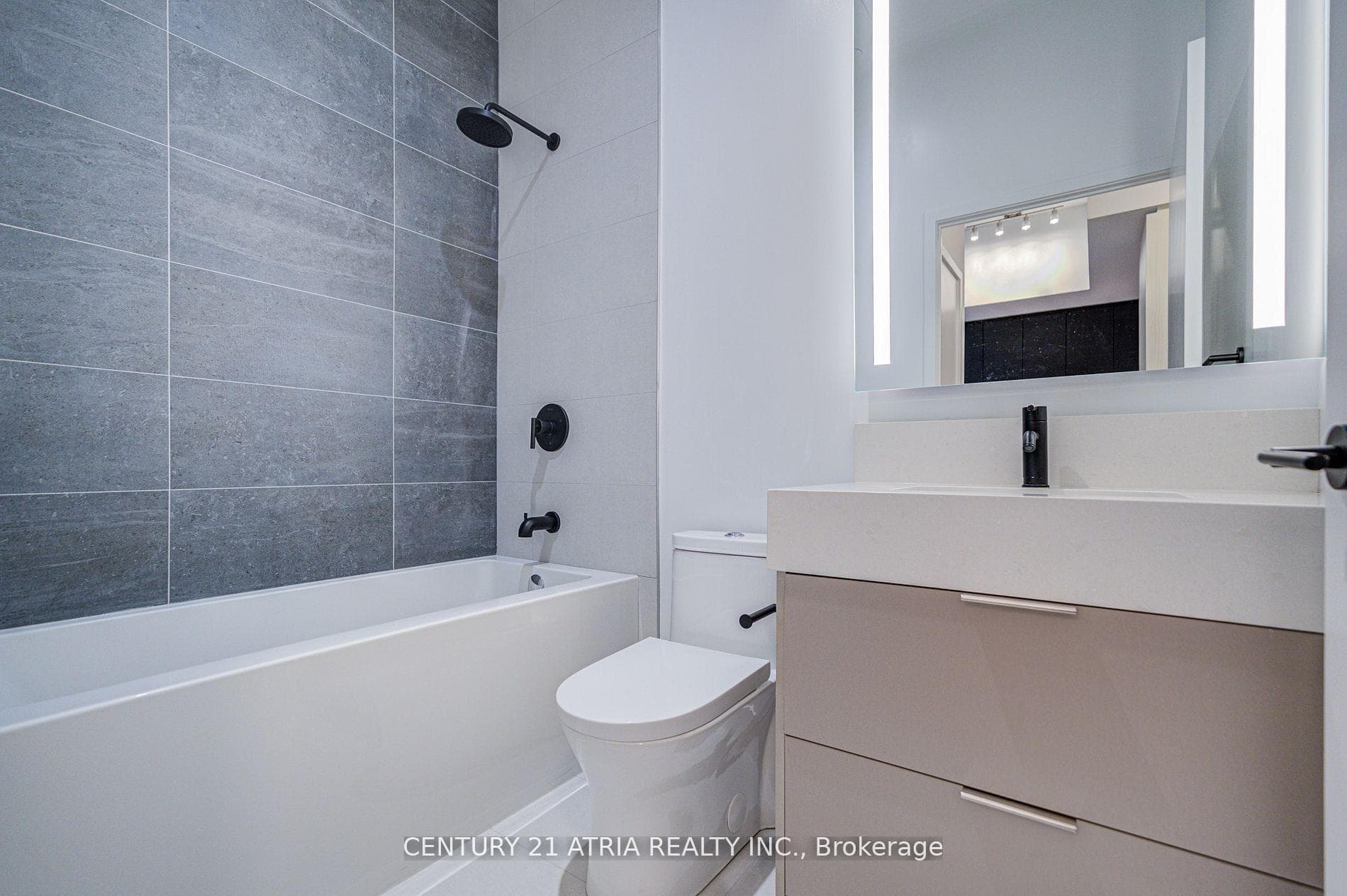 308 Jarvis Street Unit 714 photo 12