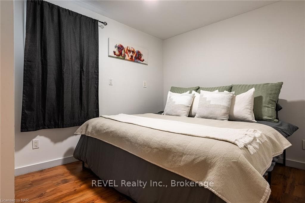 49 MARGERY Avenue photo 11