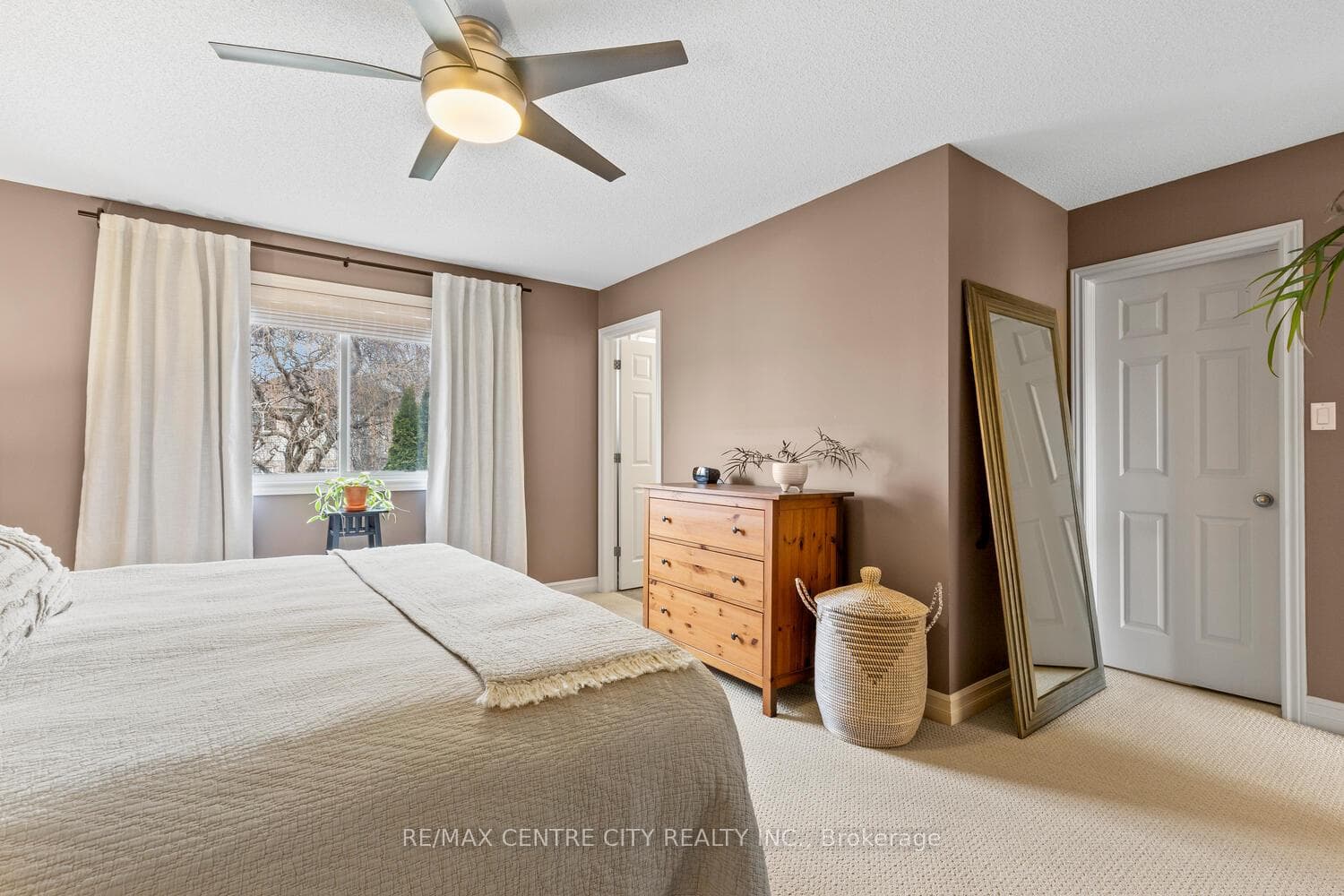 2251 Bellsmith Court photo 24