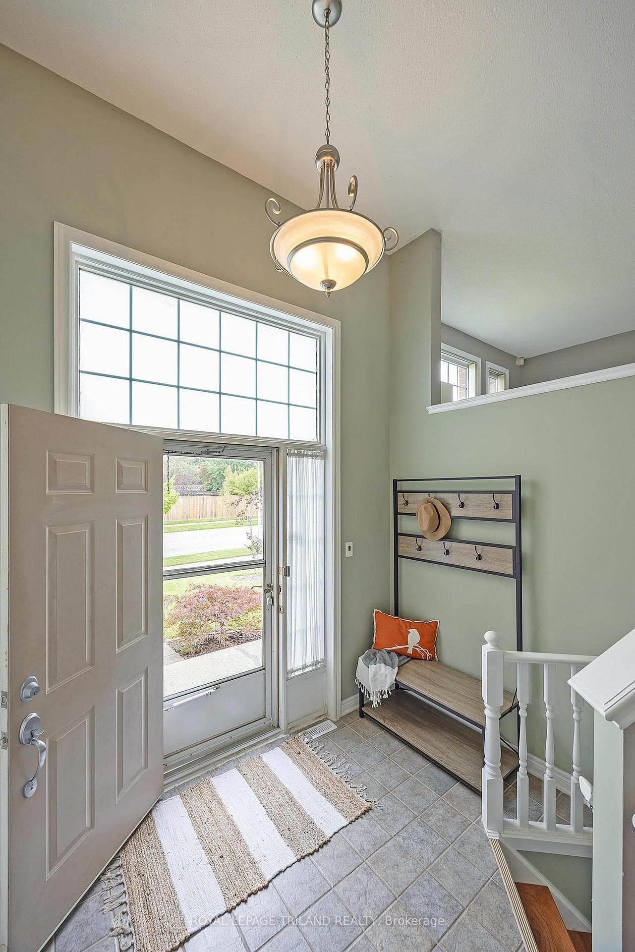 253 MCGARRELL Drive photo 3