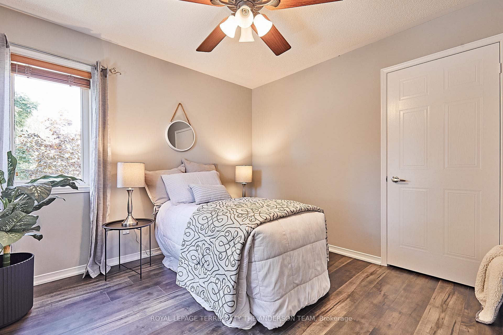 20 Allayden Drive photo 36