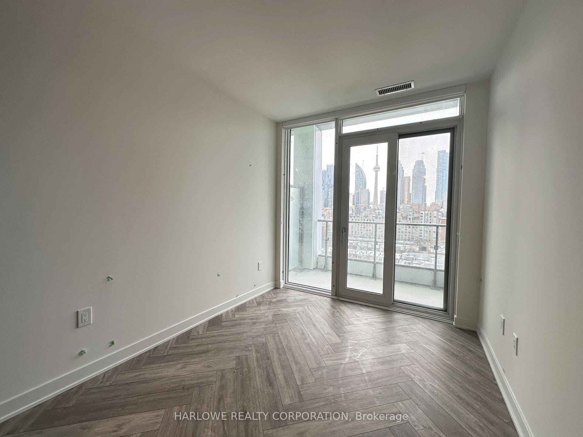 135 Lower Sherbourne Street Unit 1065 W photo 5