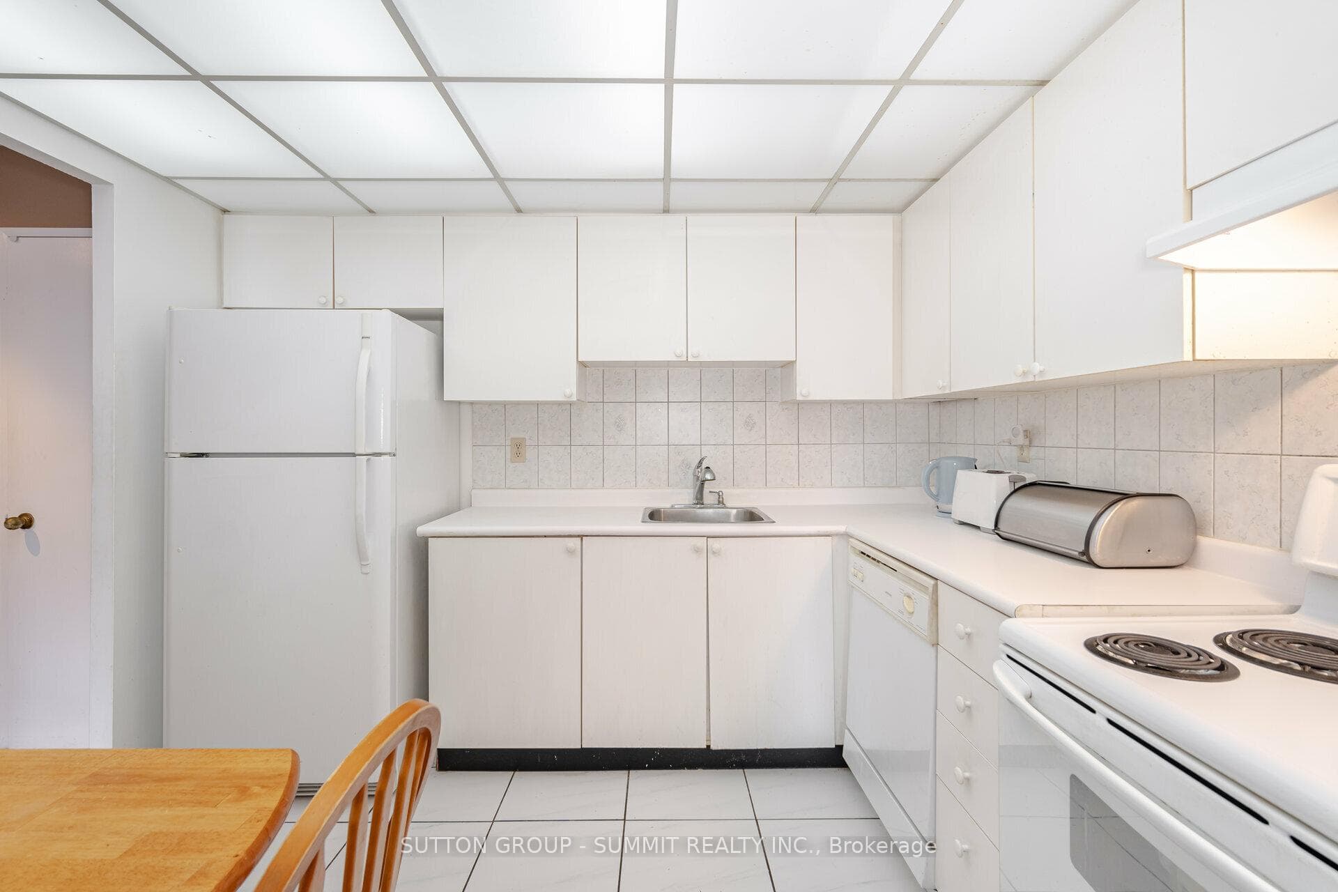 115 Hillcrest Avenue Unit 1808 photo 10