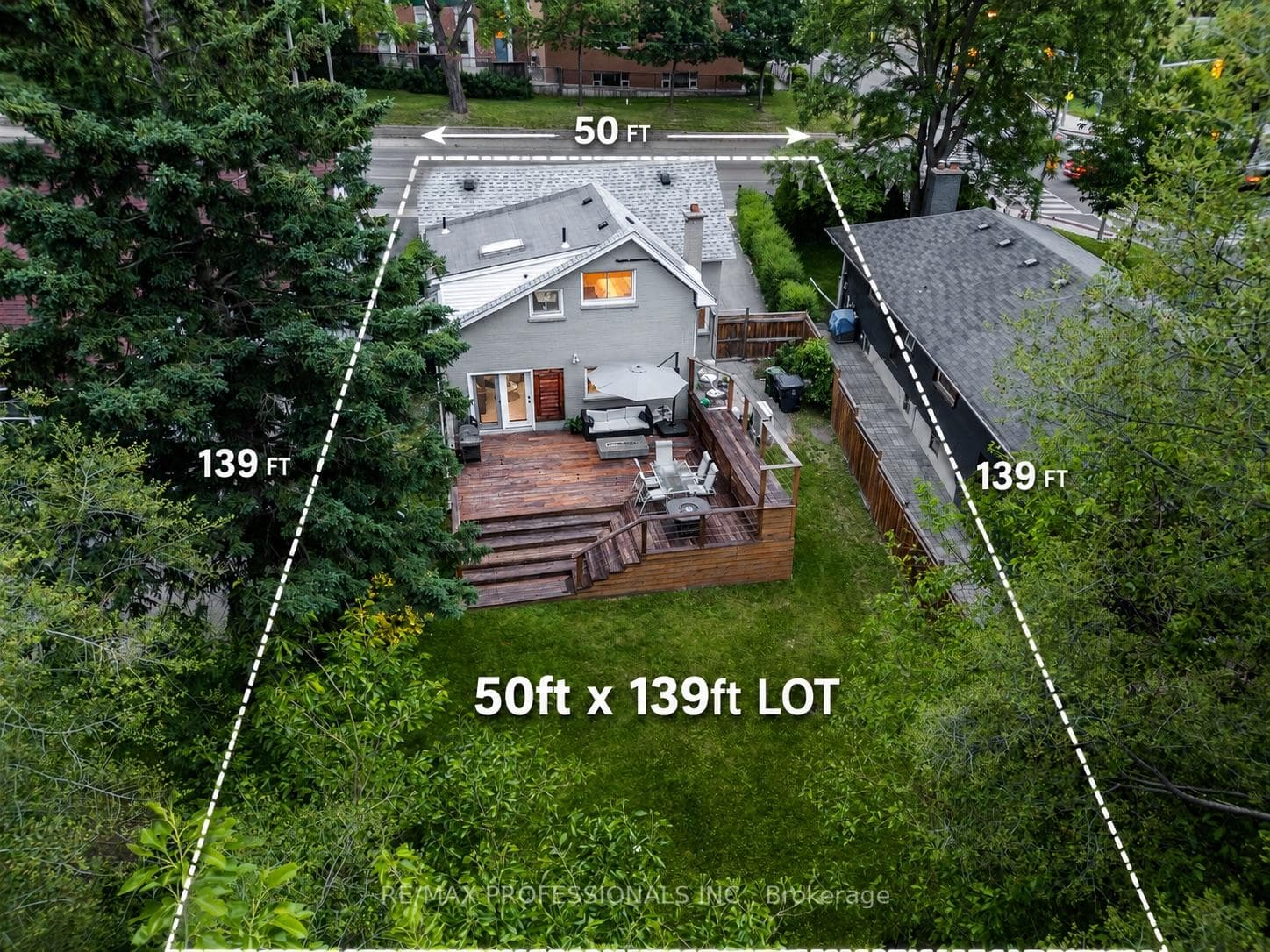 4625 Dundas Street photo 4