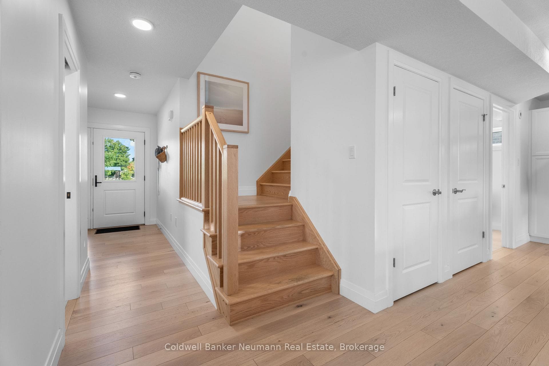 Stairs to 2nd Floor