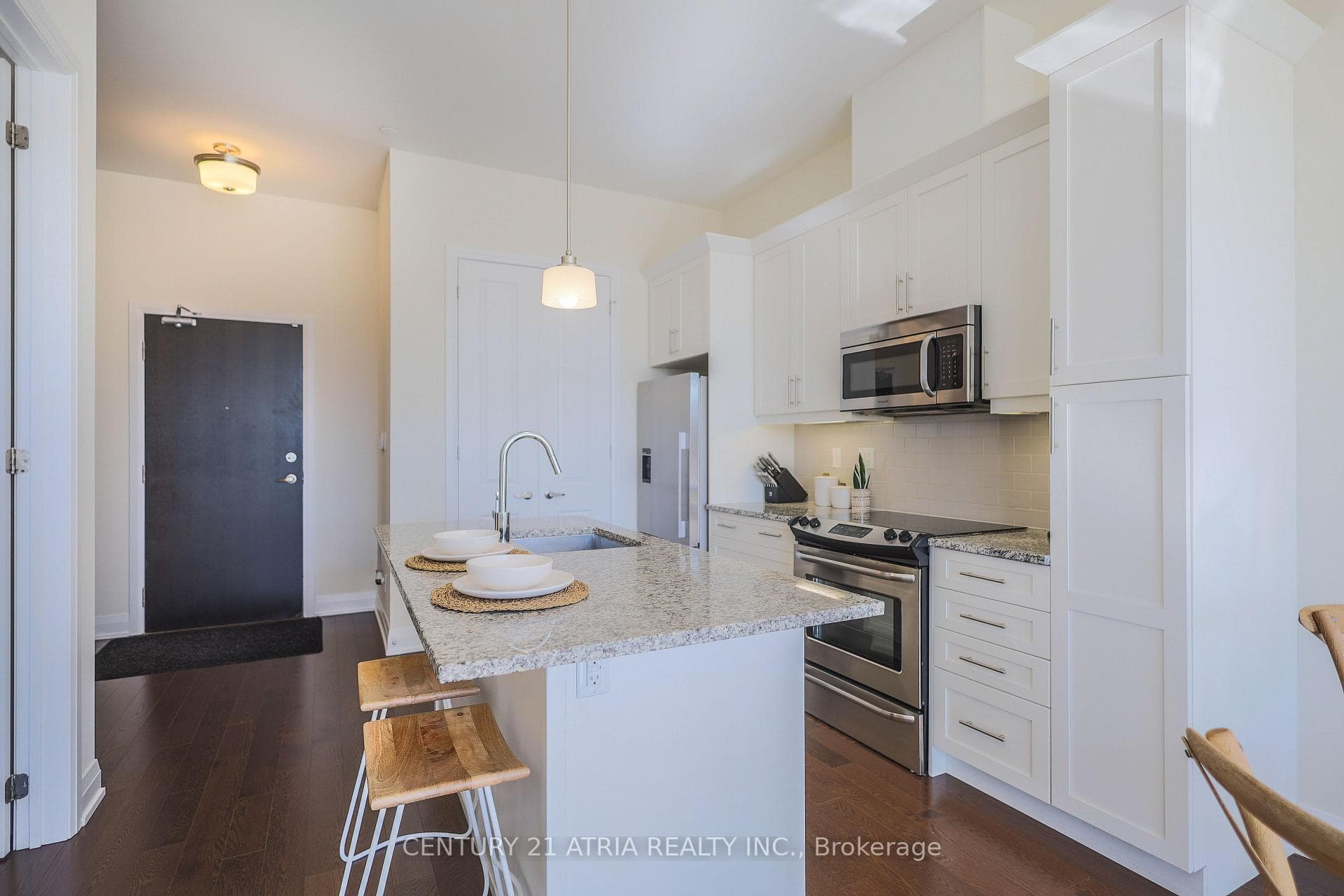 15277 Yonge Street Unit 309 photo 8