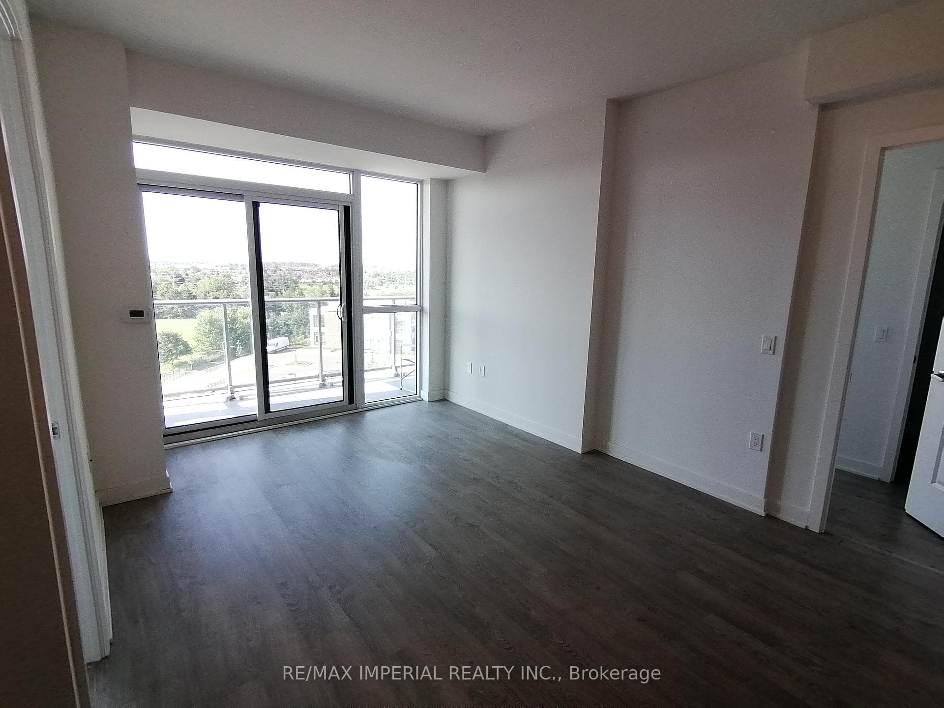 4699 Glen Erin Drive Unit 606 photo 7