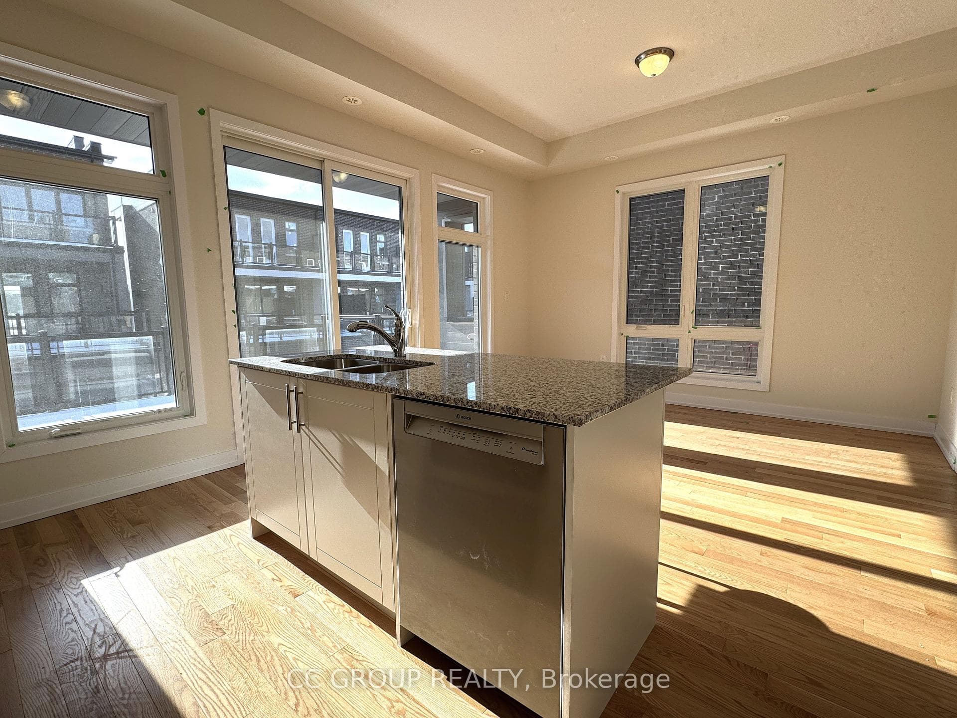 3052 Perkins Way photo 5