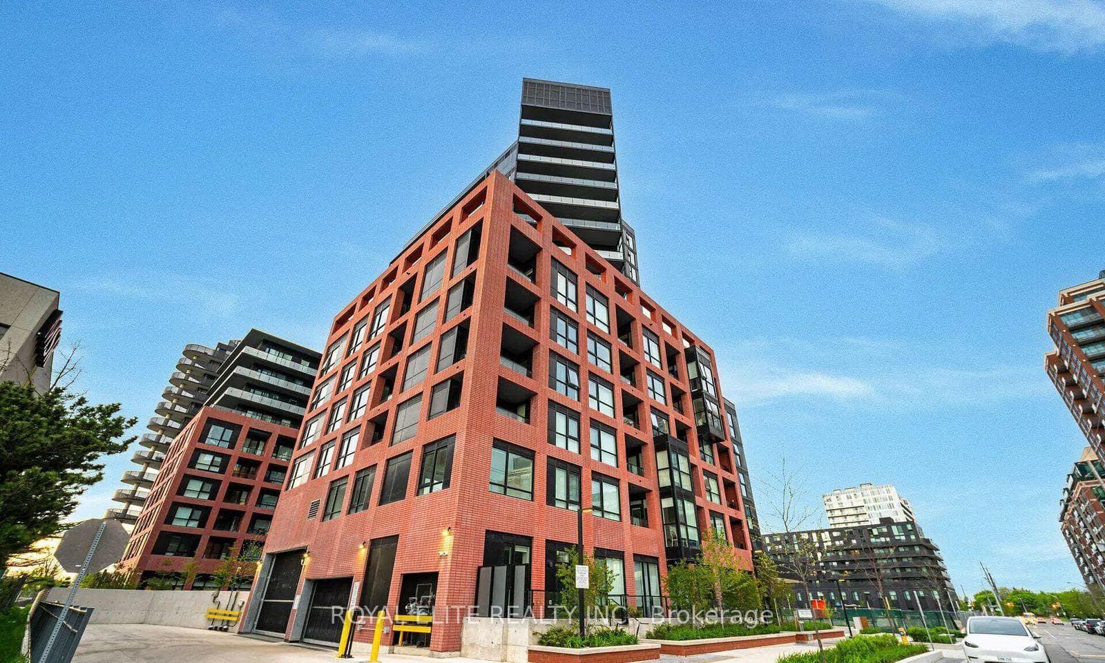 8 Tippett Road Unit 1106 photo 1