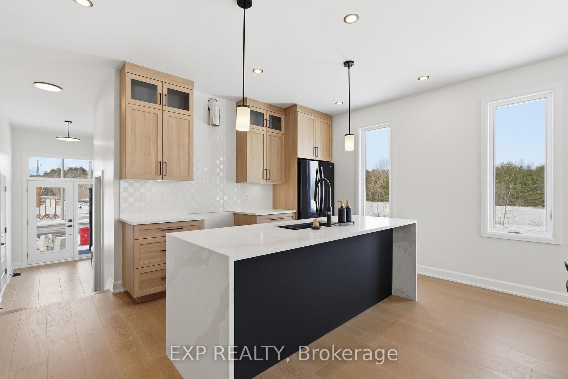 46 Hughes Circle photo 6