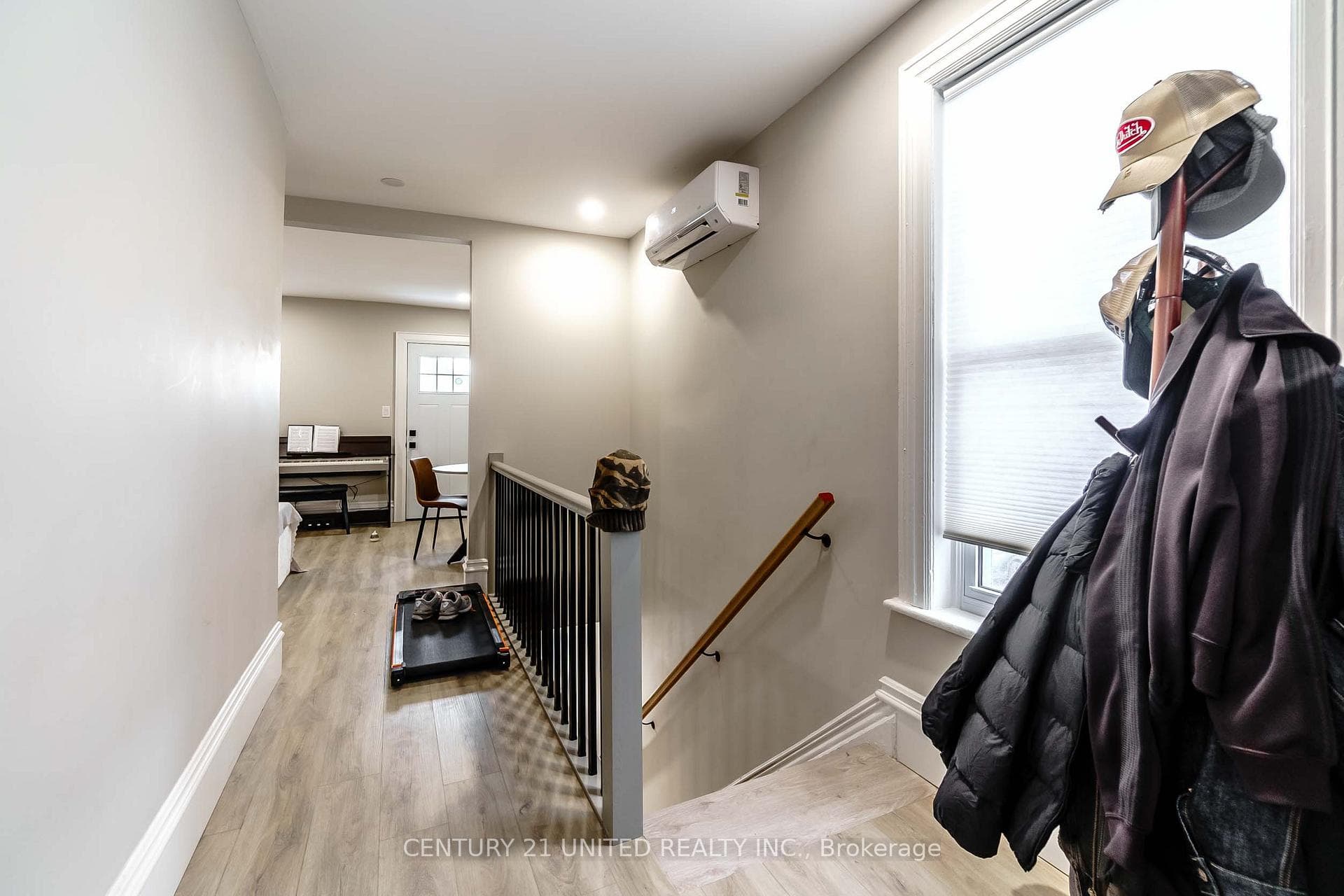 218 Park Street photo 27