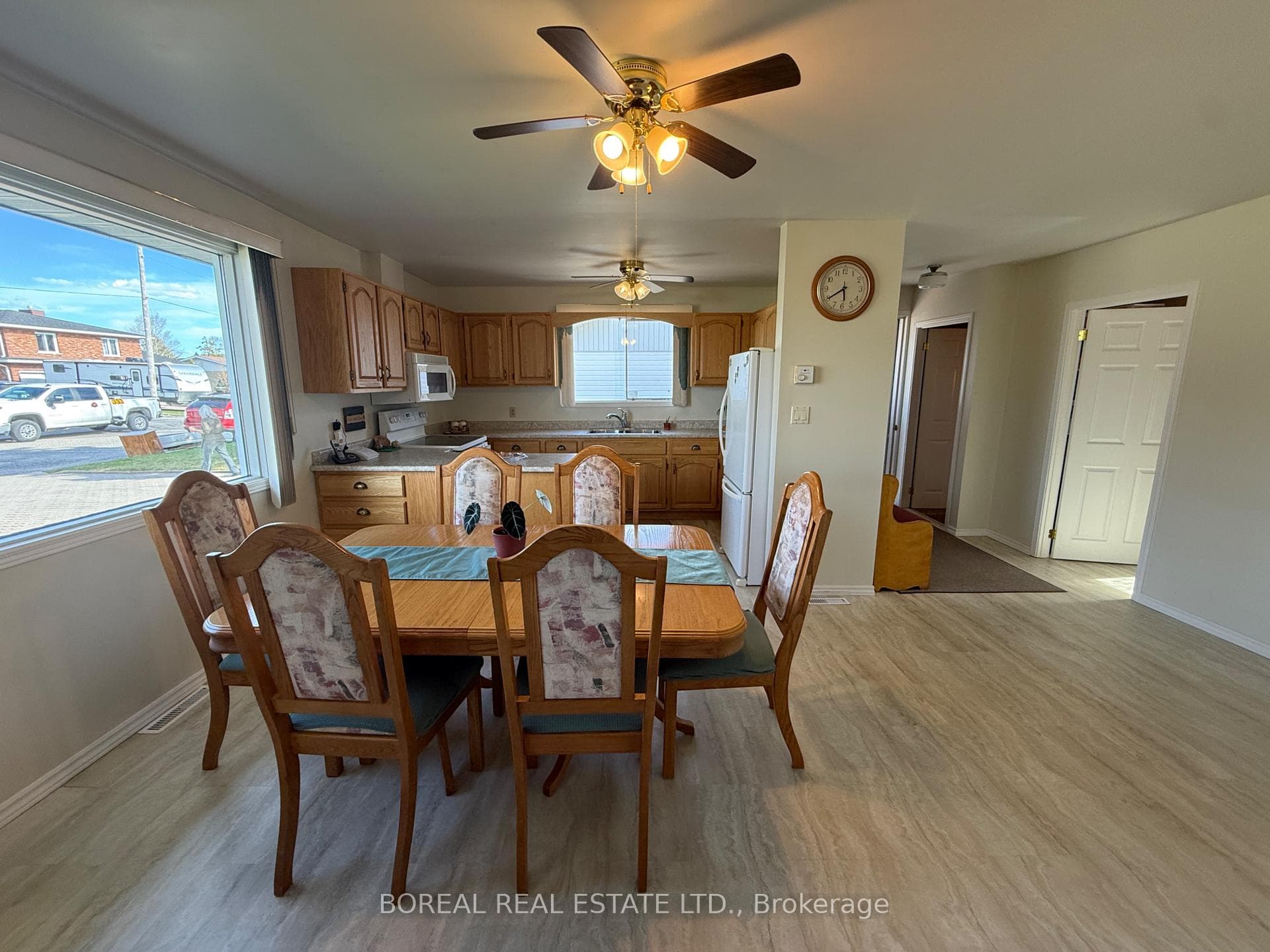 423 Fourteenth Avenue photo 12