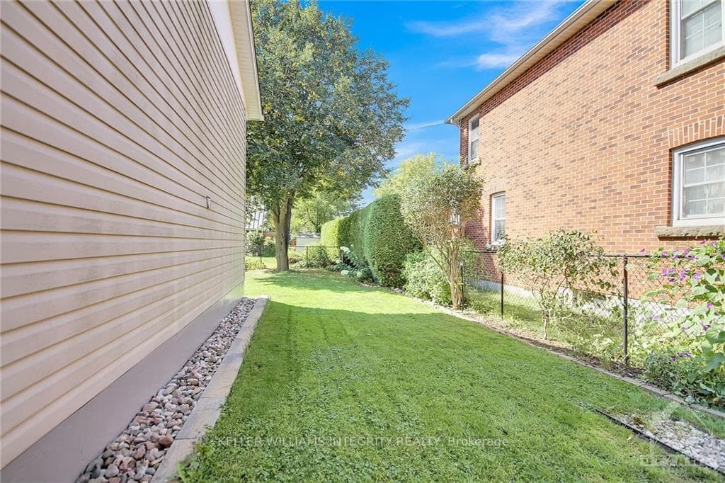 94 DRUMMOND Street photo 28