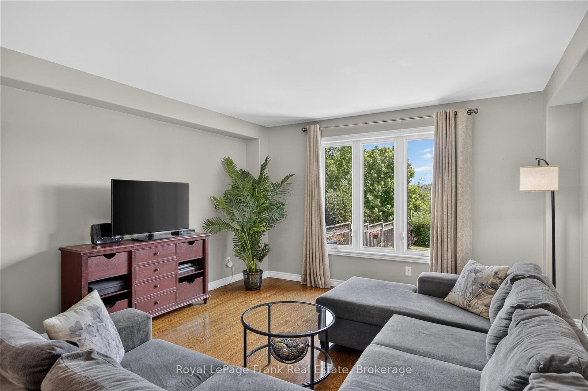 2305 Marsdale Drive photo 18