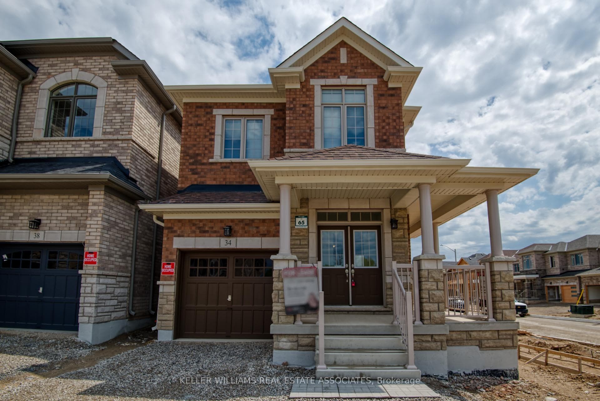 34 ATTWATER Drive photo 5