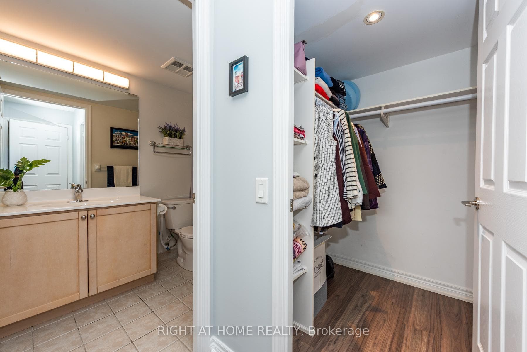 83 Borough Drive Unit 2415 photo 23