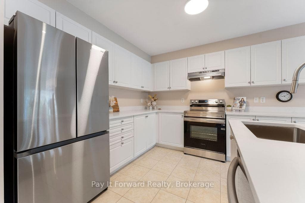 159 Blackburn Drive photo 3