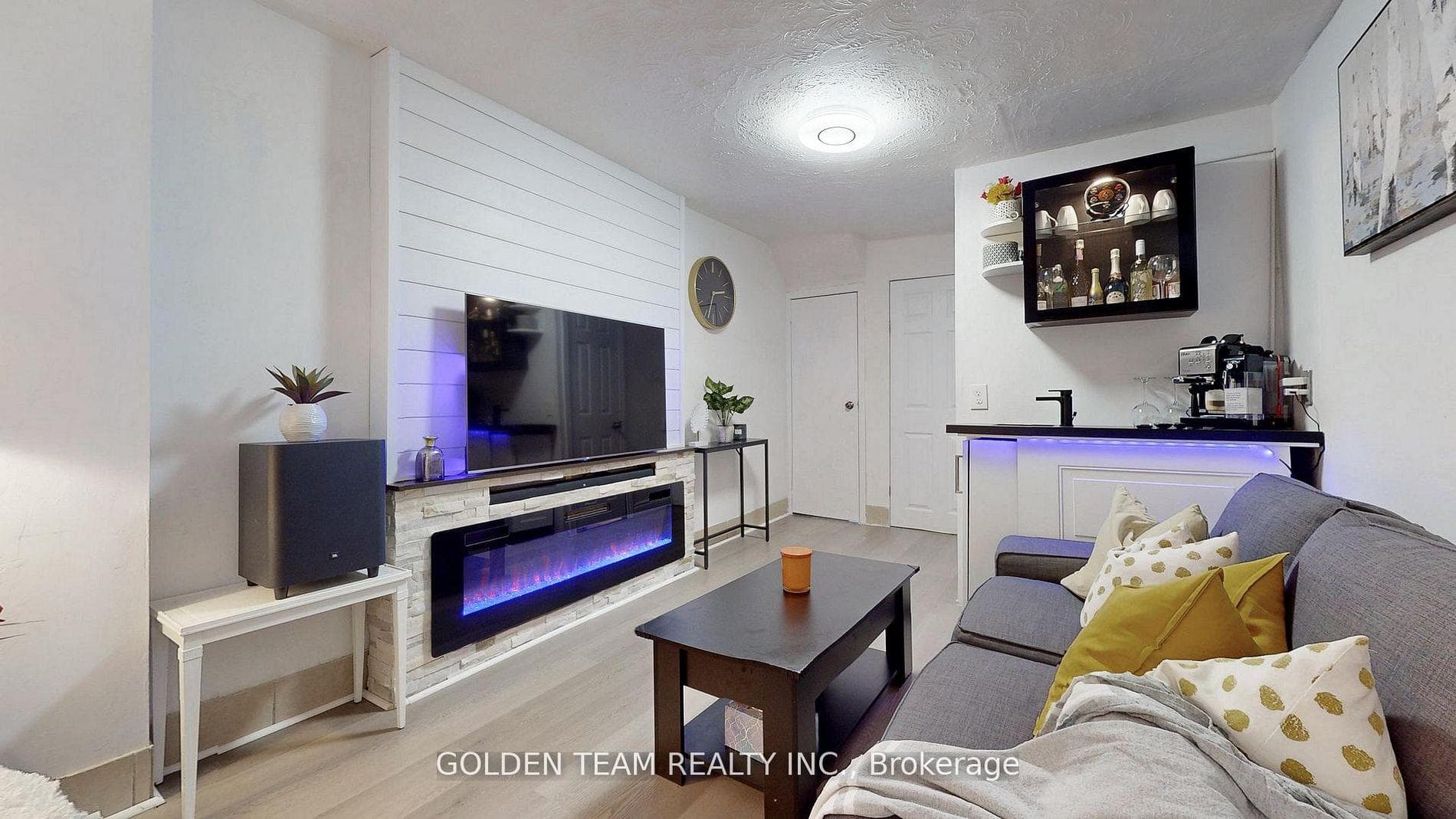 259 Claremont Street photo 15