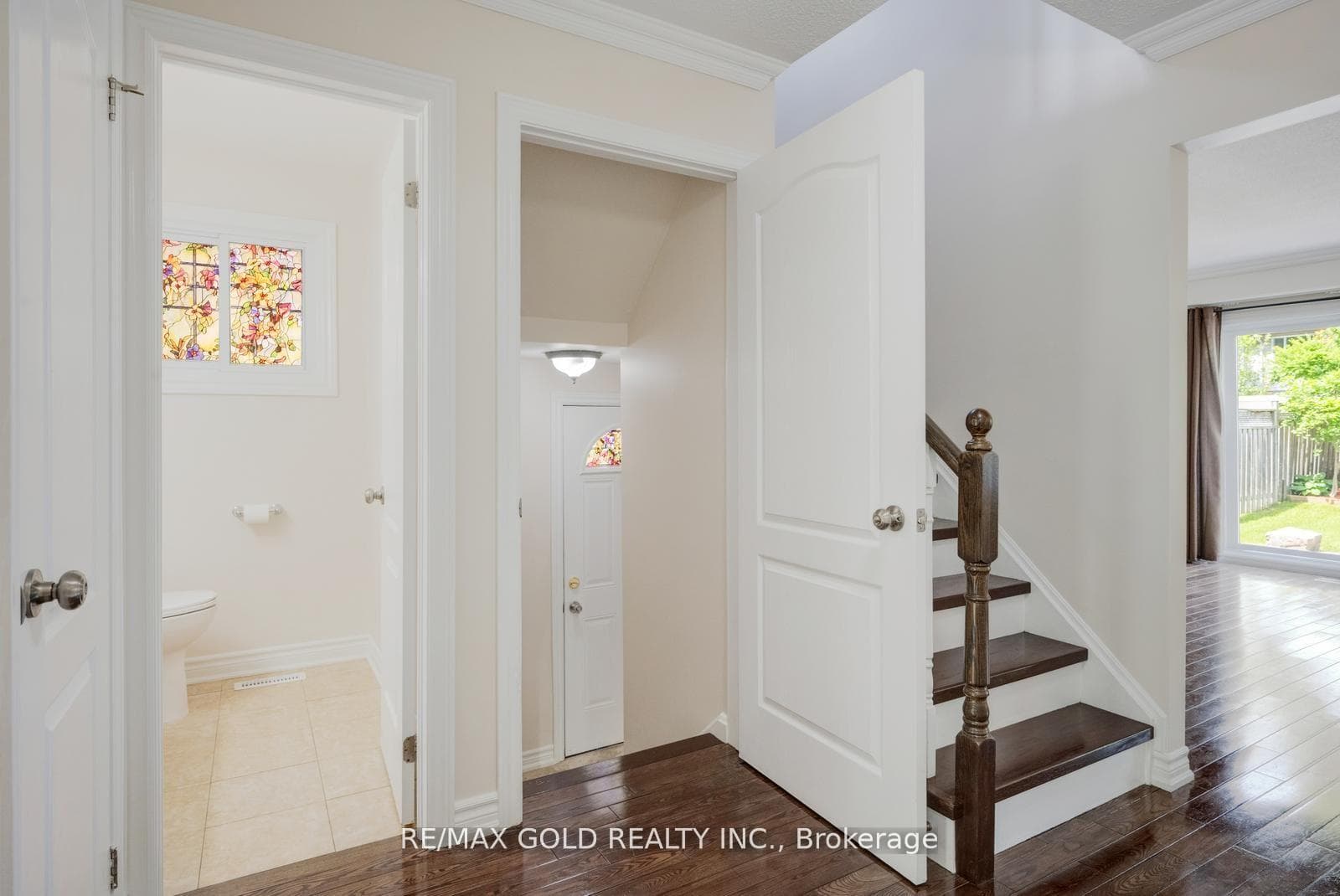 6258 Atherly Crescent photo 28
