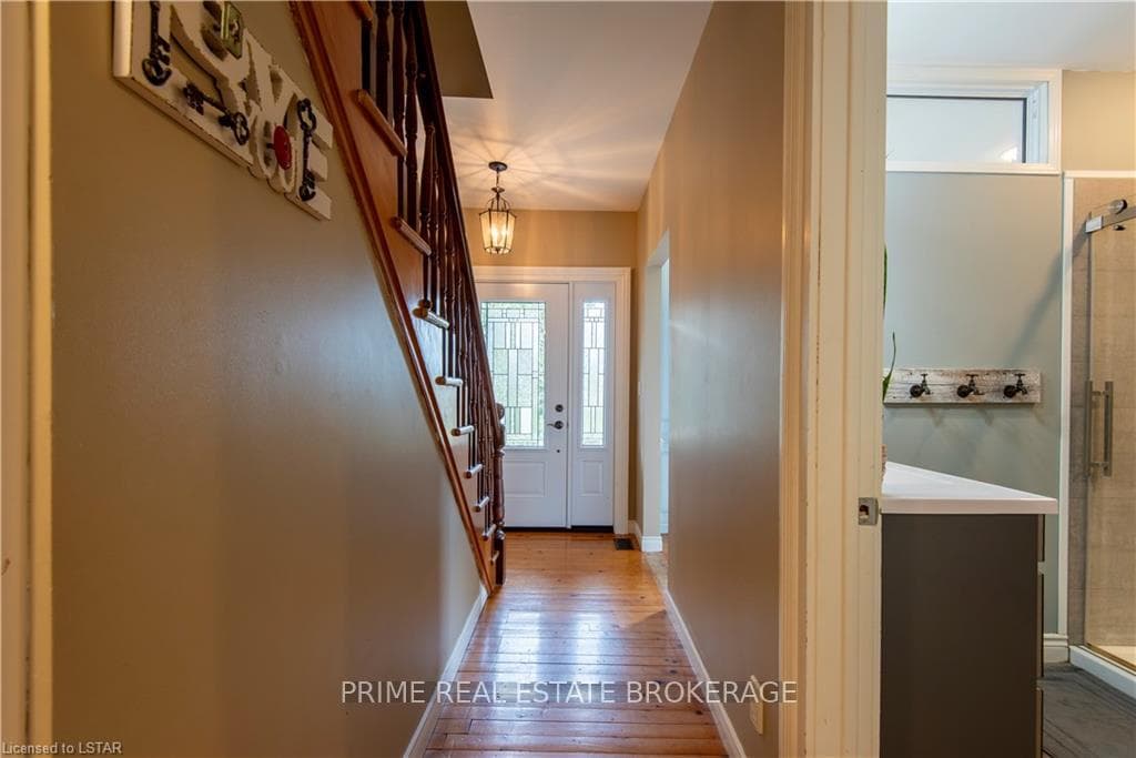 8523 ARMY CAMP Road photo 5