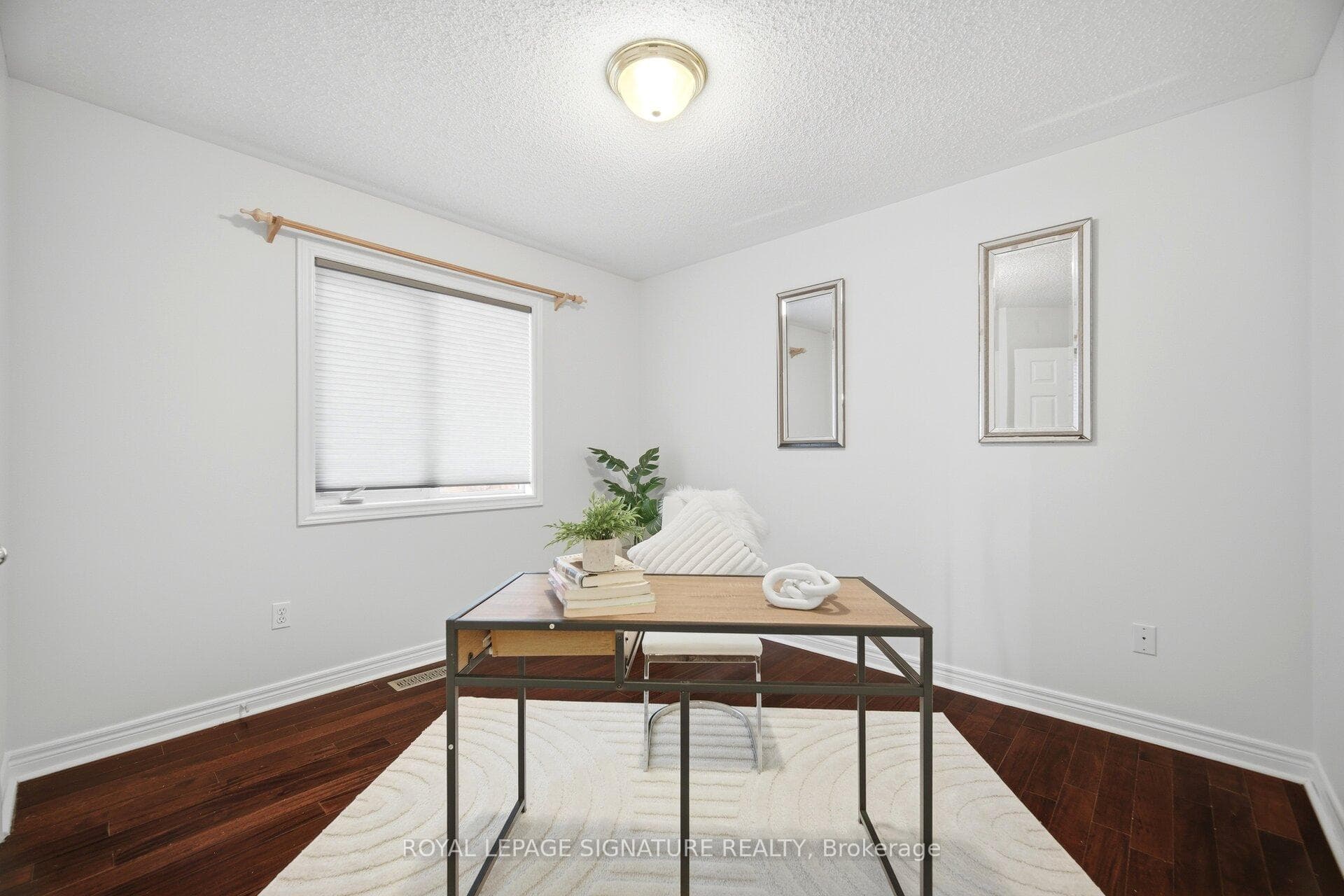 901 Knotty Pine Grove photo 31