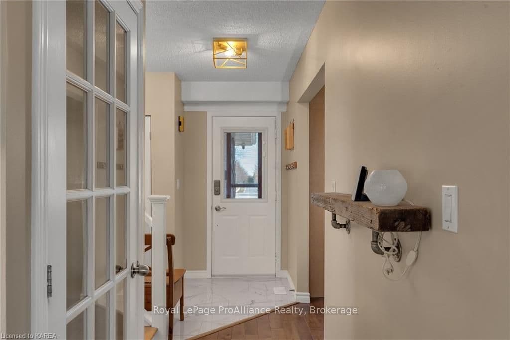 71 GRENADIER Drive photo 6