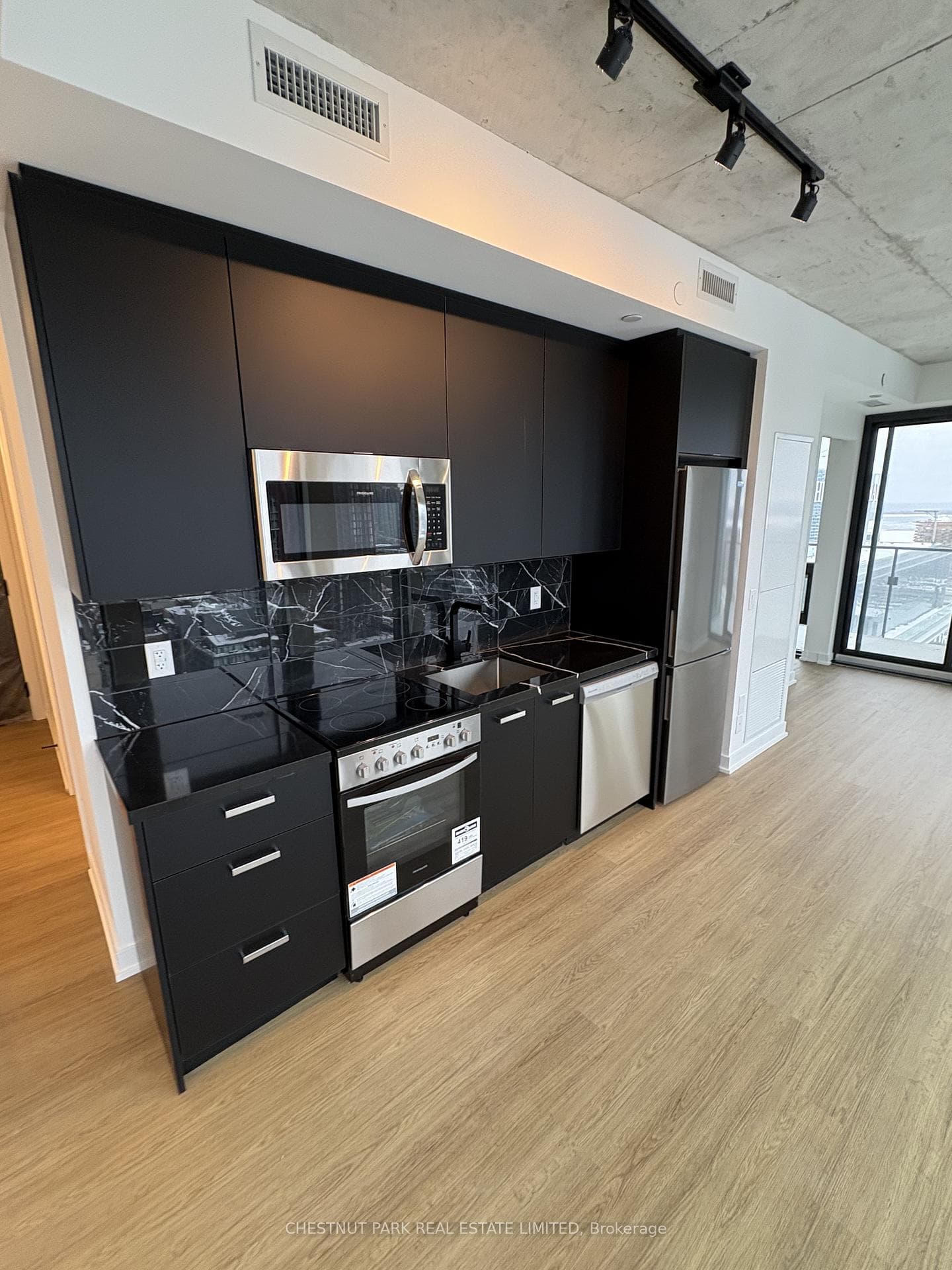 284 King Street Unit 2604 photo 5