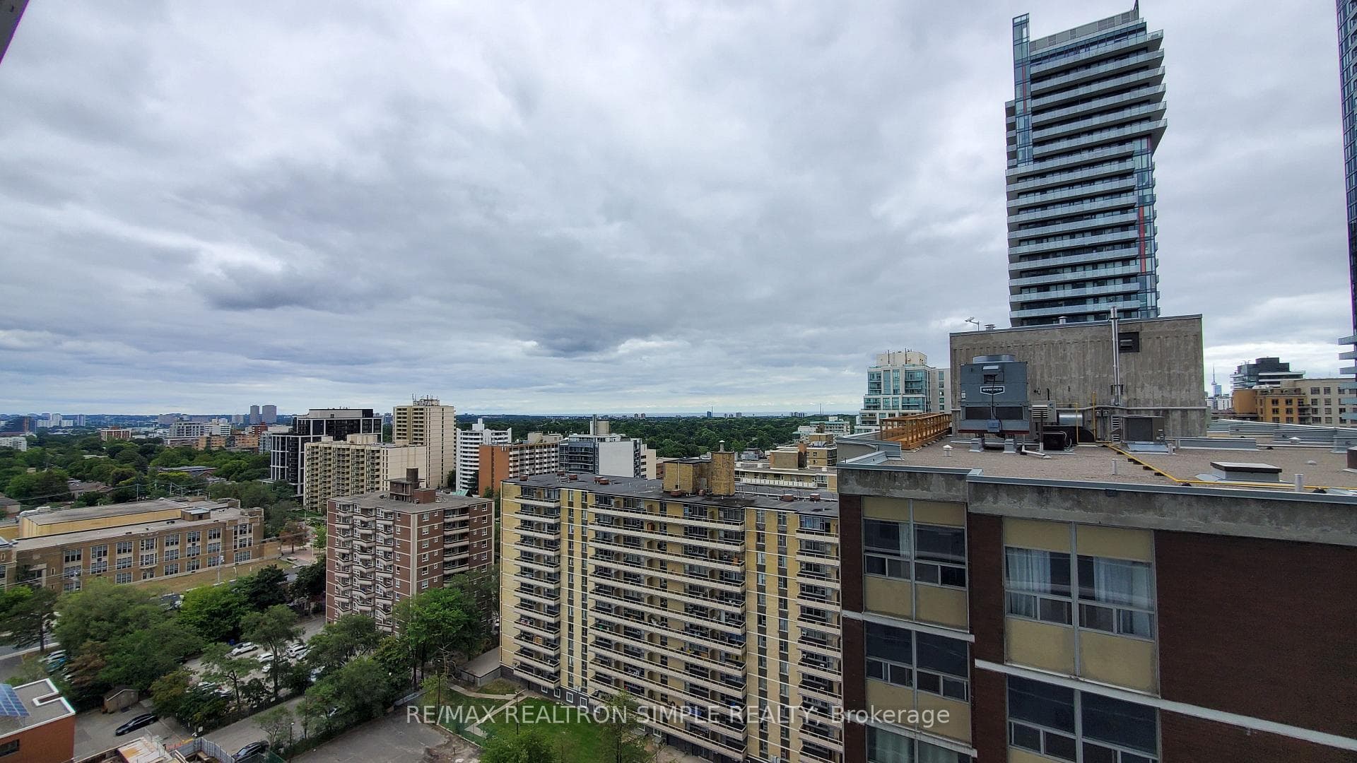195 Redpath Avenue Unit 1707 photo 13