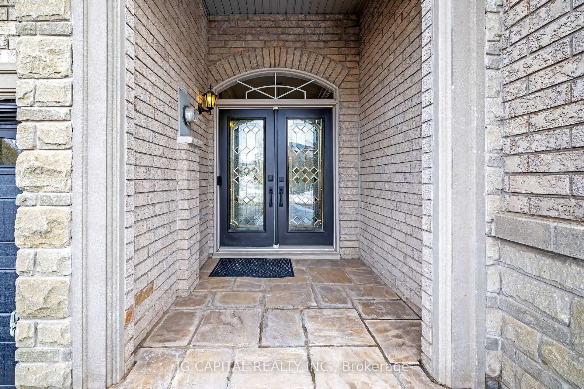 1154 Woodington Lane photo 3
