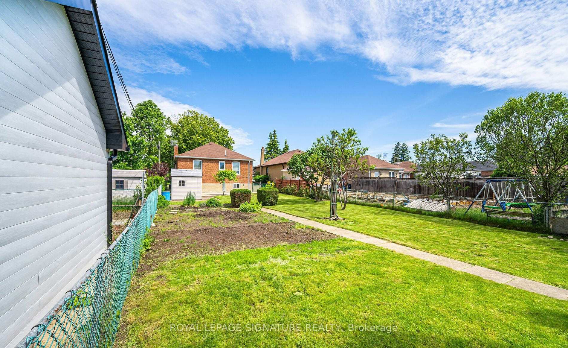 37 Feltham Avenue photo 36