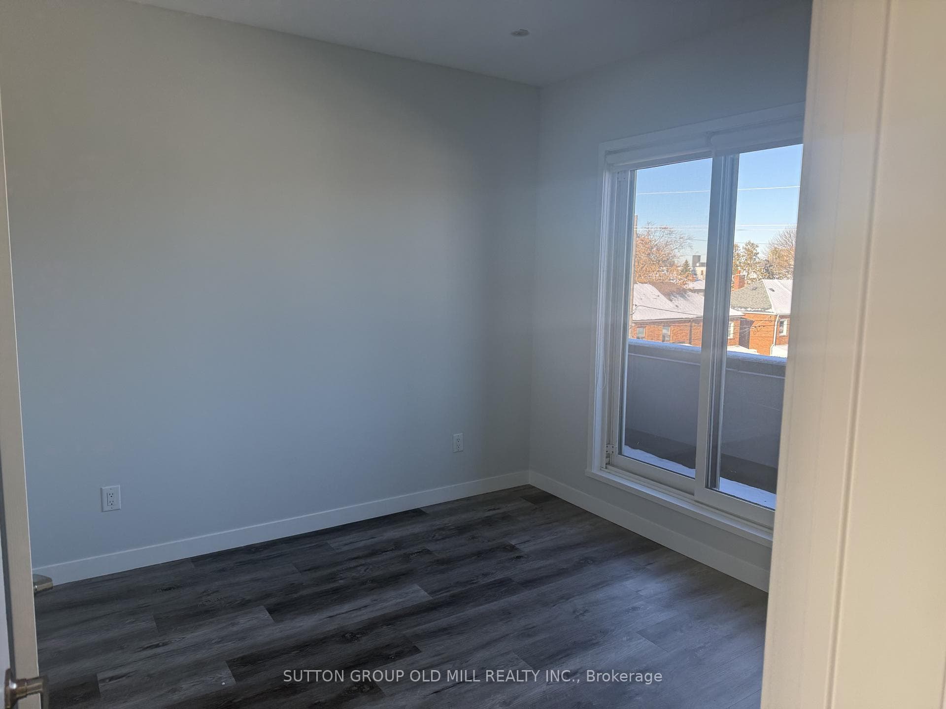 20 Avon Drive photo 5