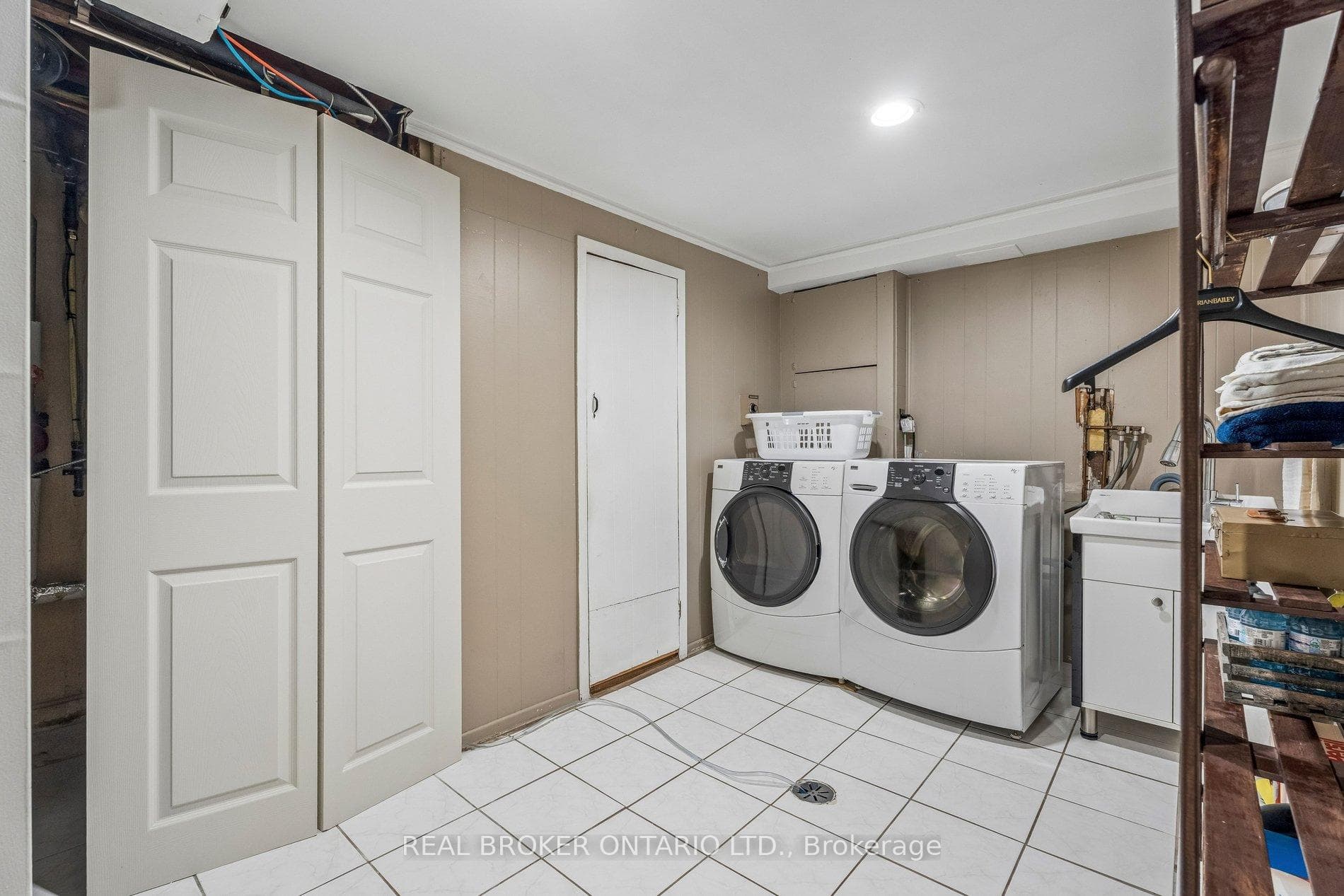 40 Seaton Drive photo 37