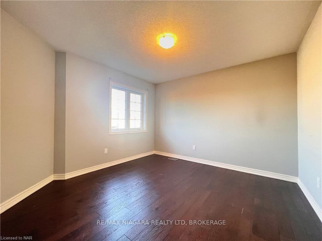 114 WINTERBERRY Boulevard photo 17