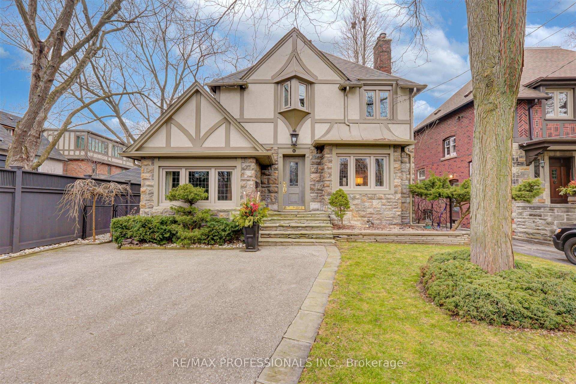 62 Willingdon Boulevard photo 1