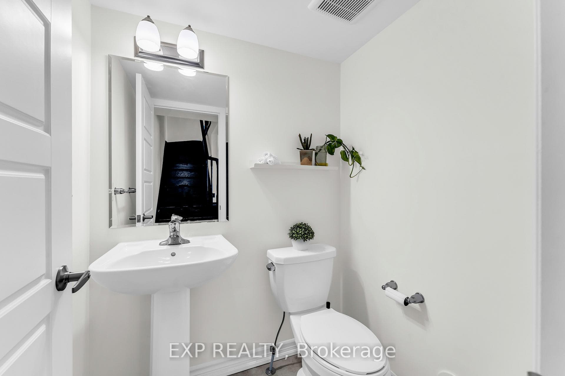 1222 Rose Way Unit 8 photo 28