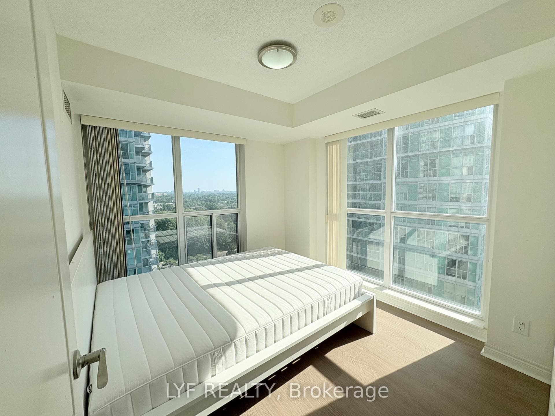 2nd Bed