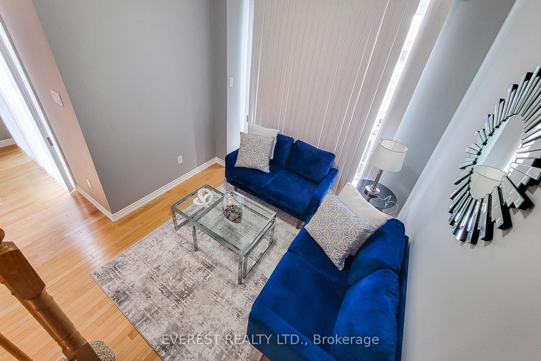 165 Hampshire Way Unit 80 photo 19