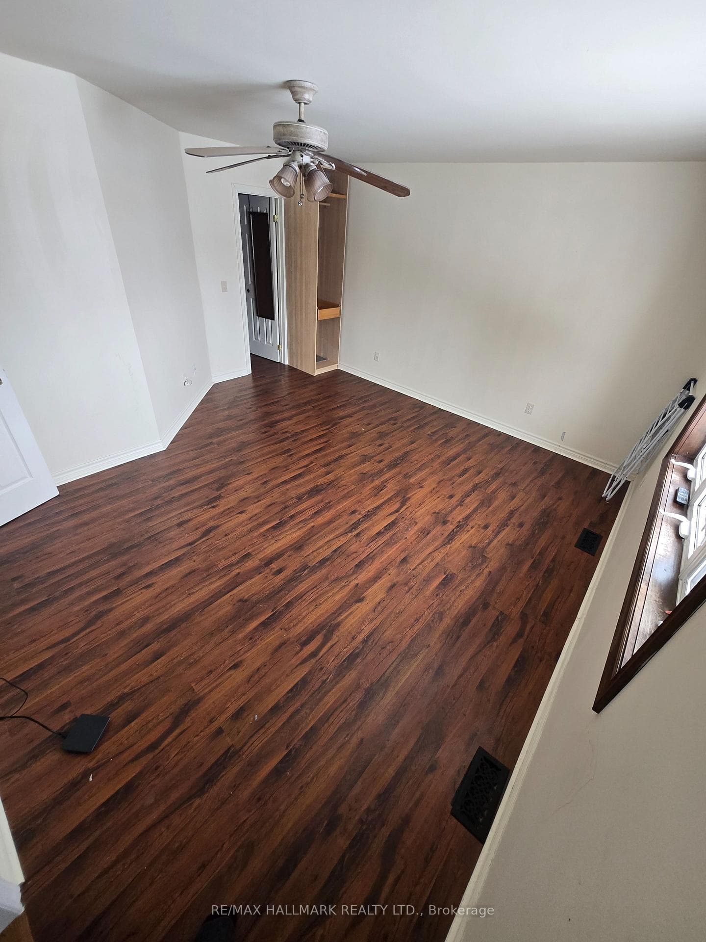 24 Madison Avenue photo 31
