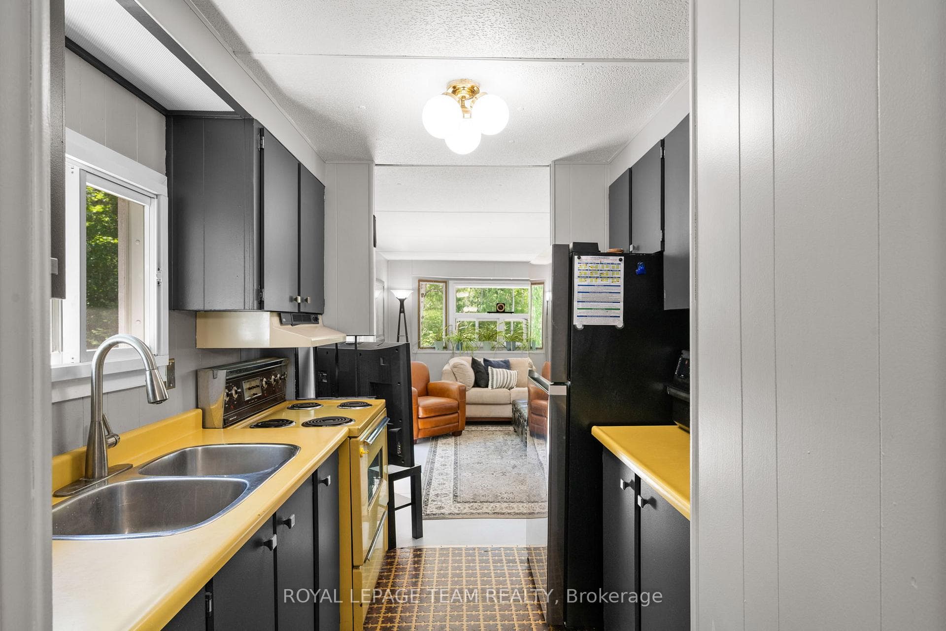 611 Burnstown Road photo 13