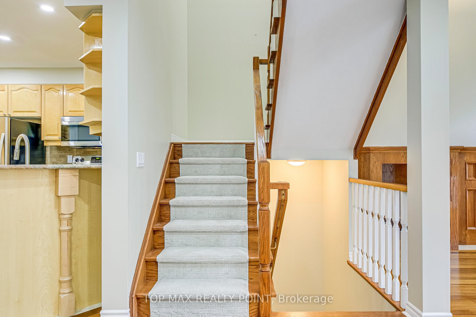 2250 Rockingham Drive Unit 4 photo 20