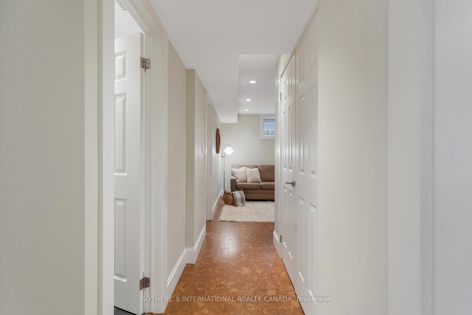 14 Lessard Avenue photo 31