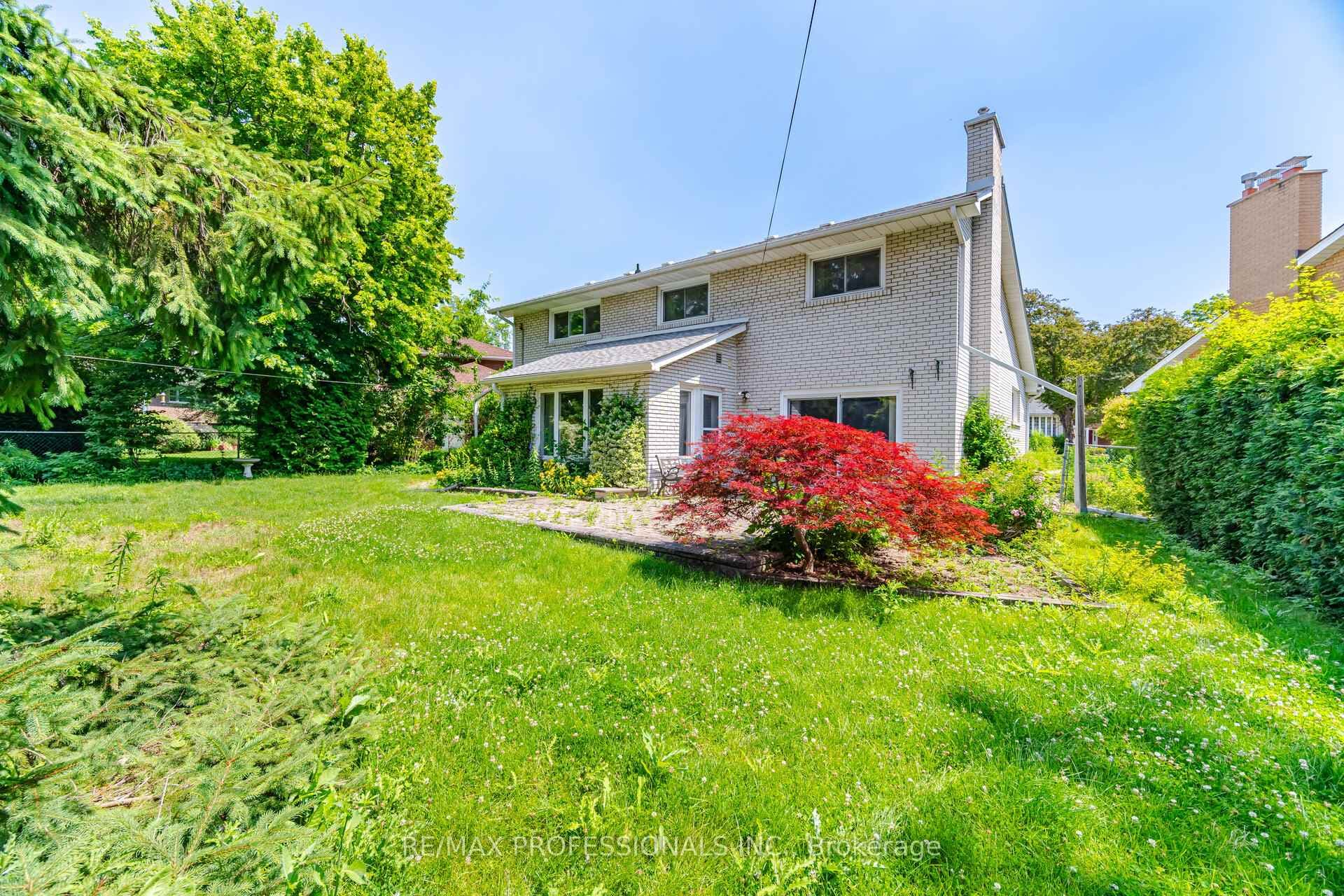 30 Grasspoint Crescent photo 26