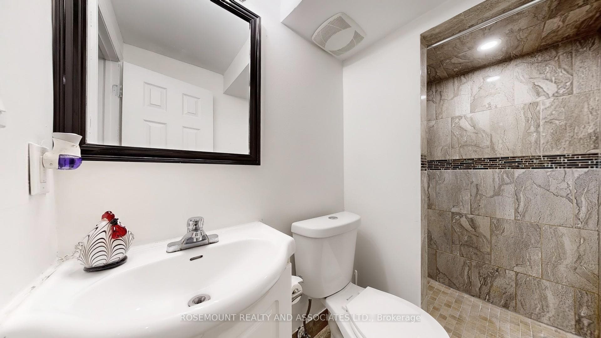 50 Blackwell Avenue Unit 25 photo 20