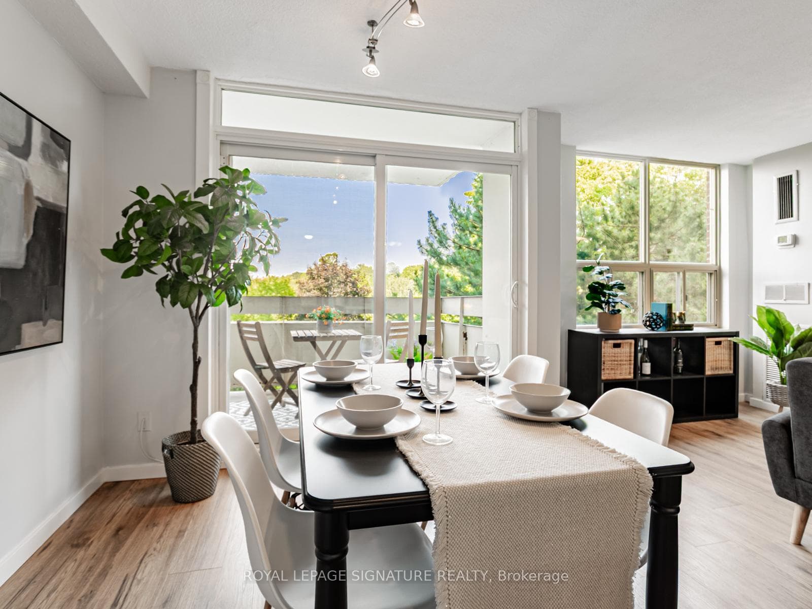 20 Edgecliff Golfway Unit 308 photo 12