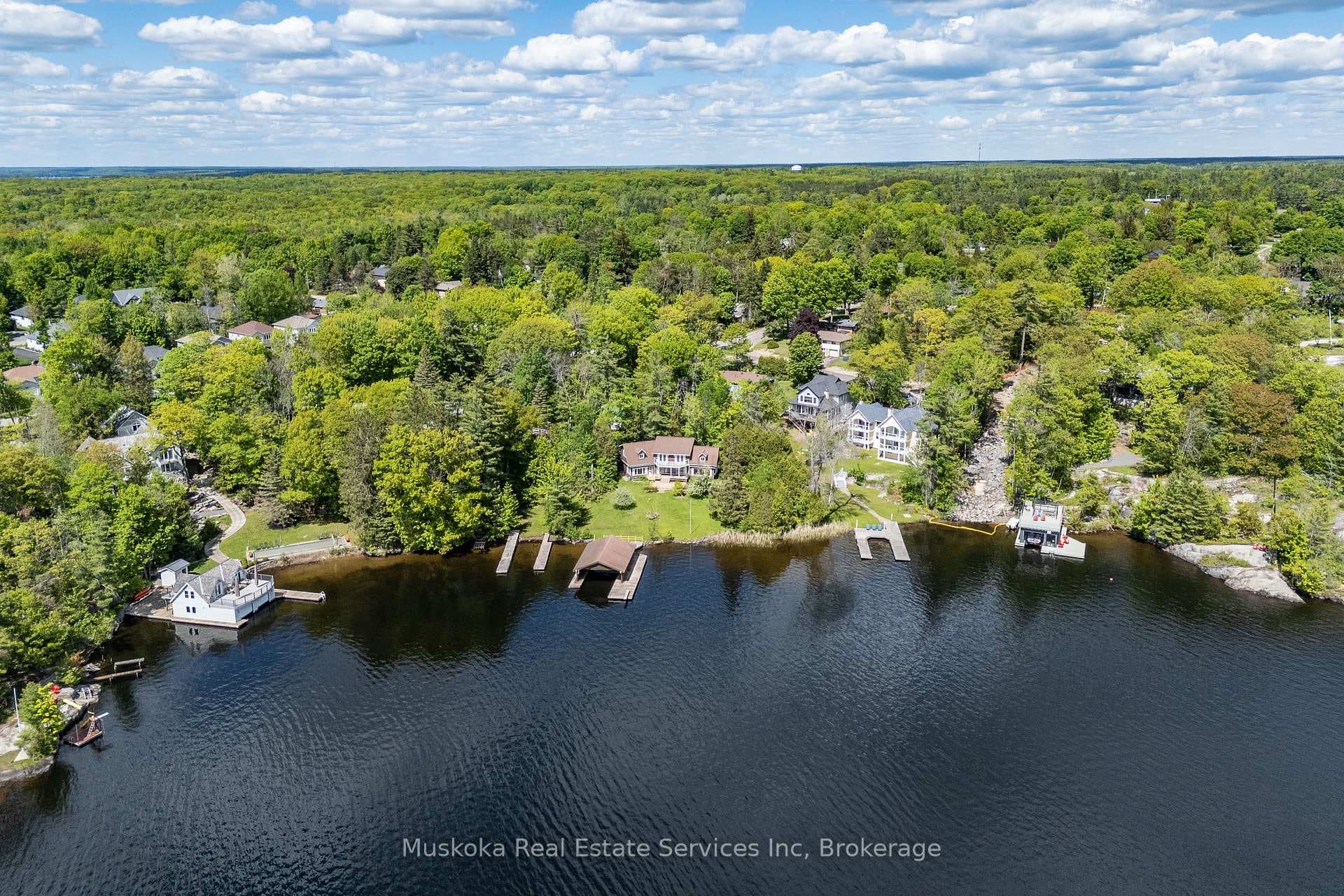 Outstanding Westerly View on Muskoka